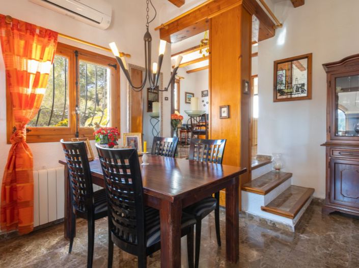 Image No.13-4 Bed Villa for sale