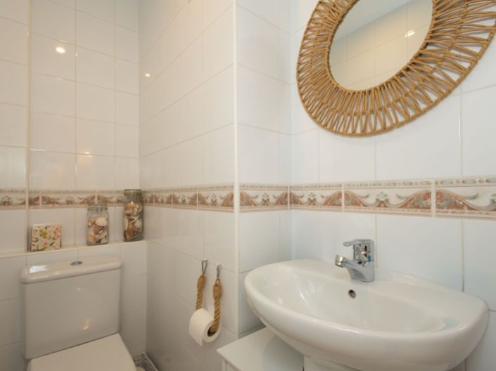 Image No.23-2 Bed Apartment for sale