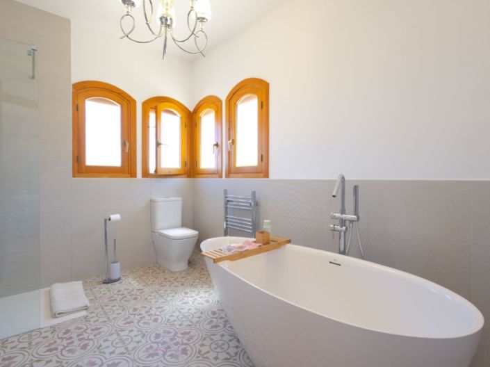 Image No.27-5 Bed Villa for sale