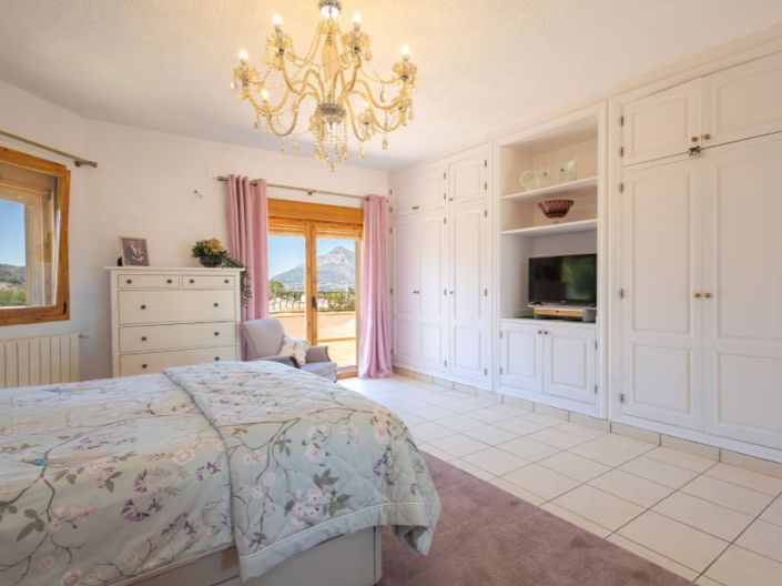 Image No.31-5 Bed Villa for sale