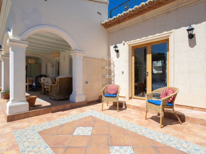 Image No.42-5 Bed Villa for sale