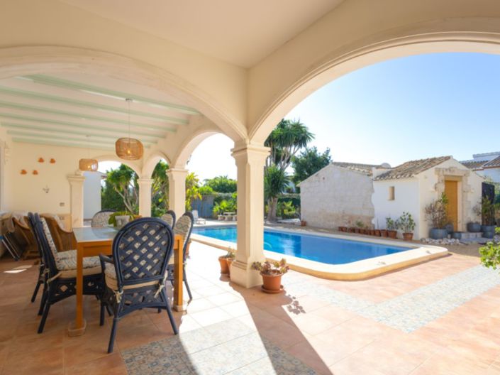 Image No.40-5 Bed Villa for sale