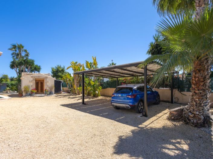 Image No.60-5 Bed Villa for sale