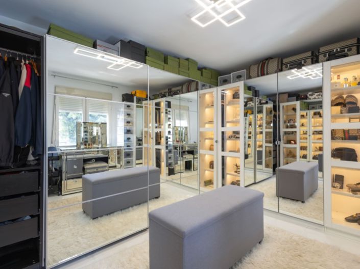 Image No.17-6 Bed Villa for sale