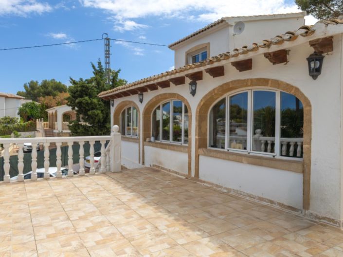 Image No.4-6 Bed Villa for sale