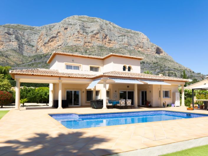 Image No.1-5 Bed Villa for sale