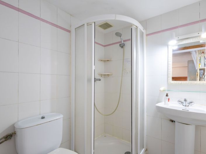 Image No.17-4 Bed Villa for sale