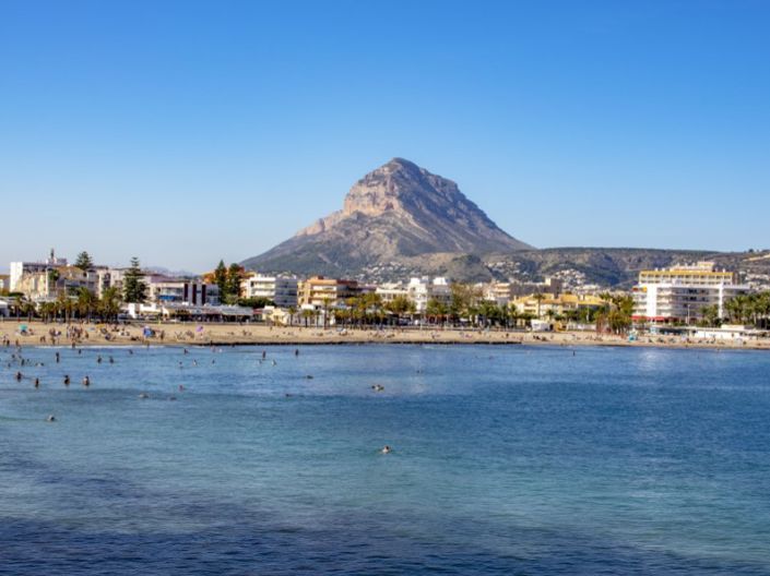 Image No.18-3 Bed Villa for sale