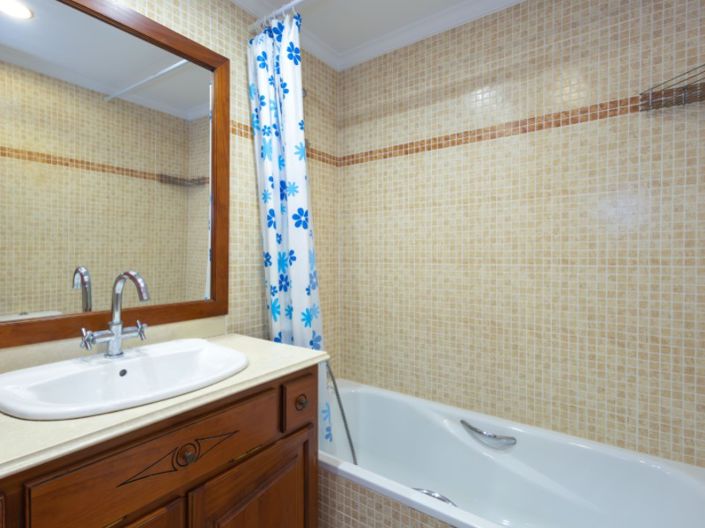 Image No.14-3 Bed Apartment for sale