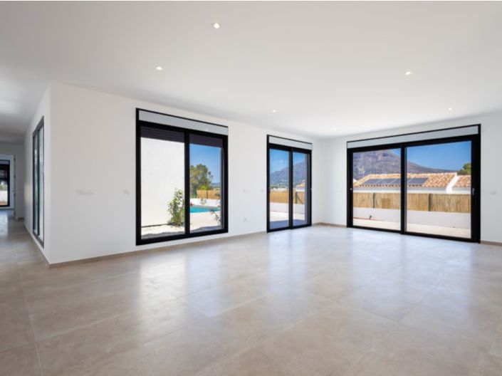 Image No.9-4 Bed Villa for sale