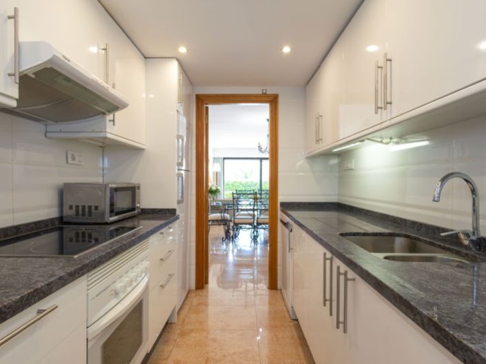 Image No.17-2 Bed Apartment for sale