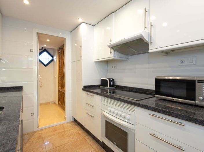 Image No.18-2 Bed Apartment for sale