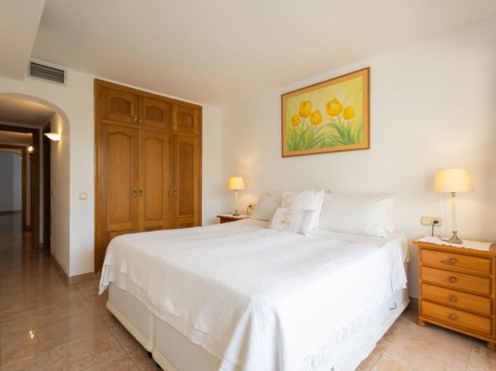 Image No.23-2 Bed Apartment for sale