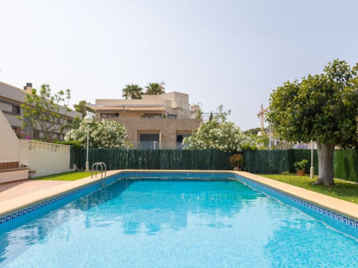 Image No.30-2 Bed Apartment for sale