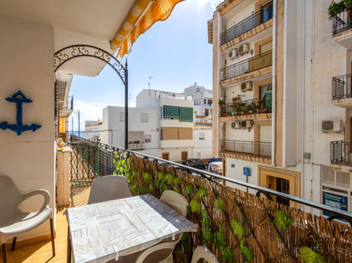 Image No.1-2 Bed Apartment for sale