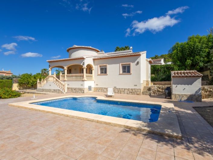 Image No.1-3 Bed Villa for sale