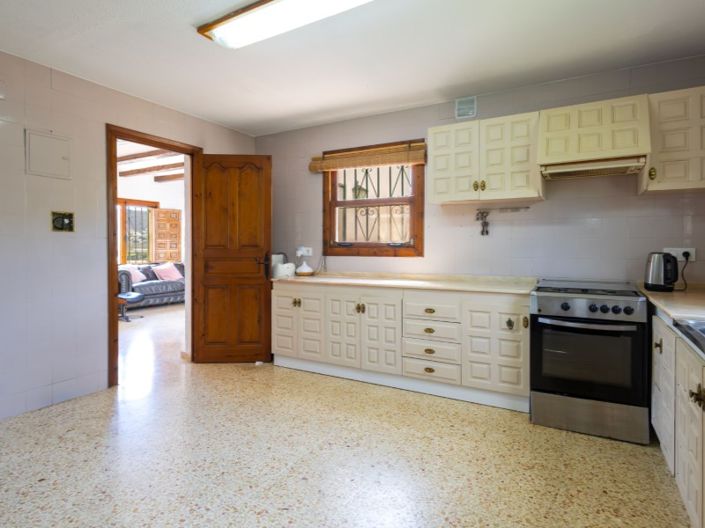 Image No.13-4 Bed Villa for sale