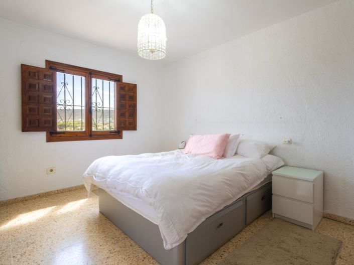 Image No.20-4 Bed Villa for sale