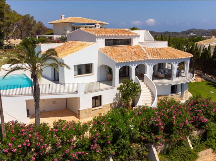 Image No.1-5 Bed Villa for sale