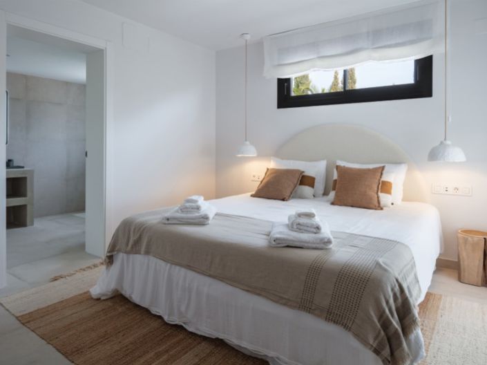 Image No.13-5 Bed Villa for sale