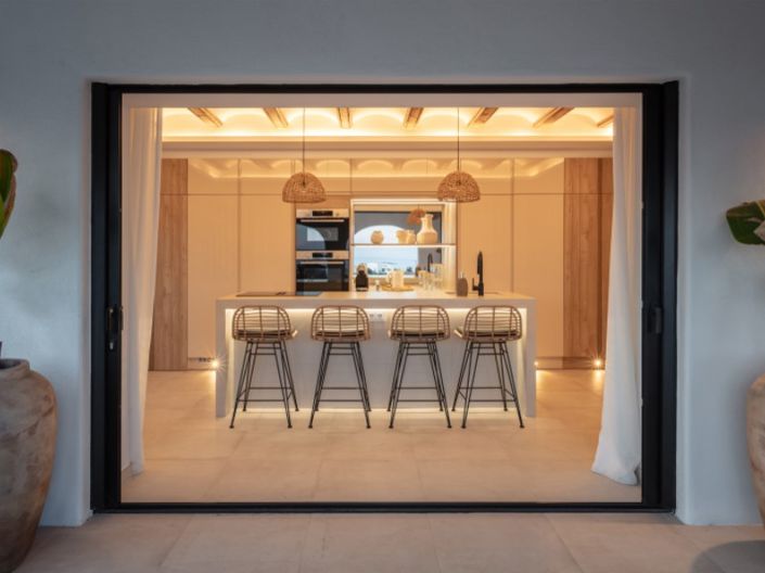 Image No.15-5 Bed Villa for sale