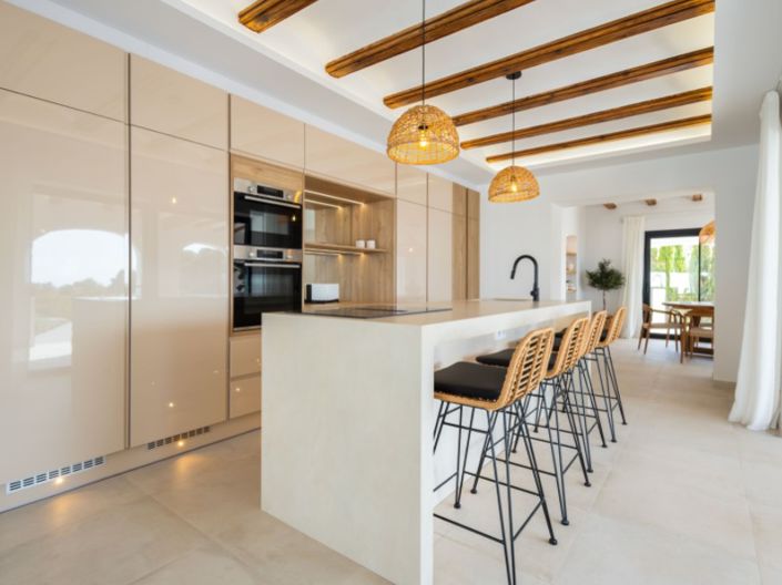 Image No.28-5 Bed Villa for sale