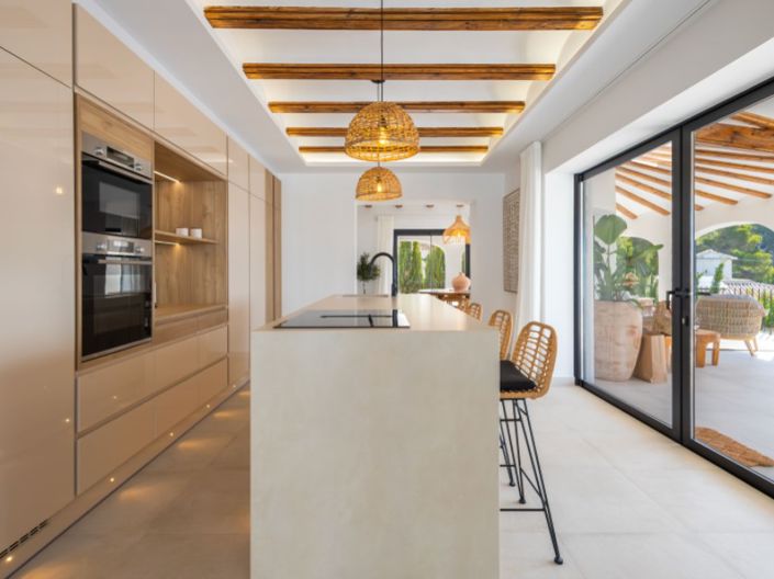 Image No.38-5 Bed Villa for sale