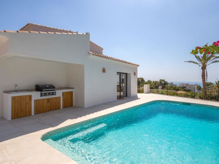 Image No.48-5 Bed Villa for sale