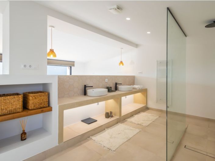 Image No.51-5 Bed Villa for sale