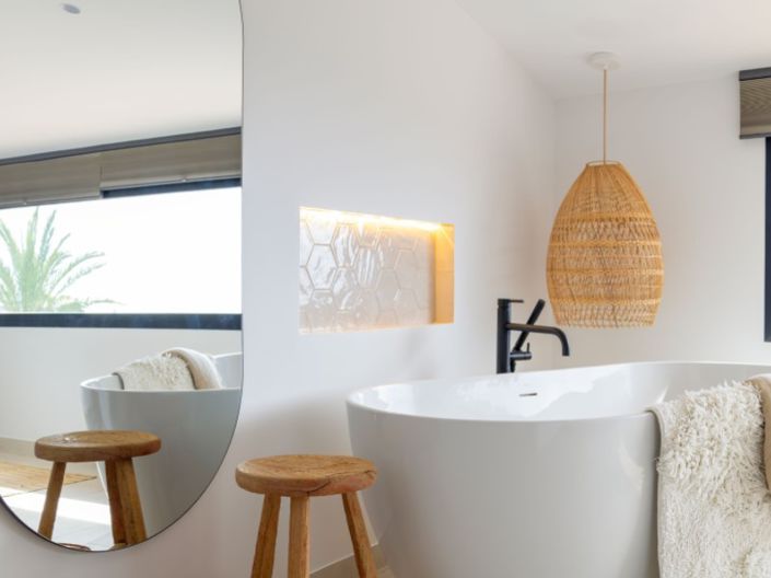 Image No.58-5 Bed Villa for sale