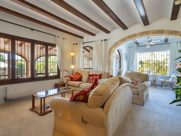 Image No.10-3 Bed Villa for sale