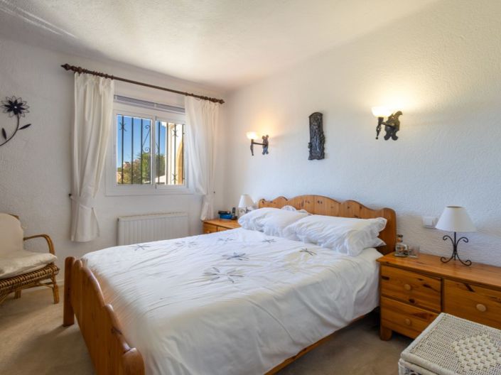 Image No.18-3 Bed Villa for sale