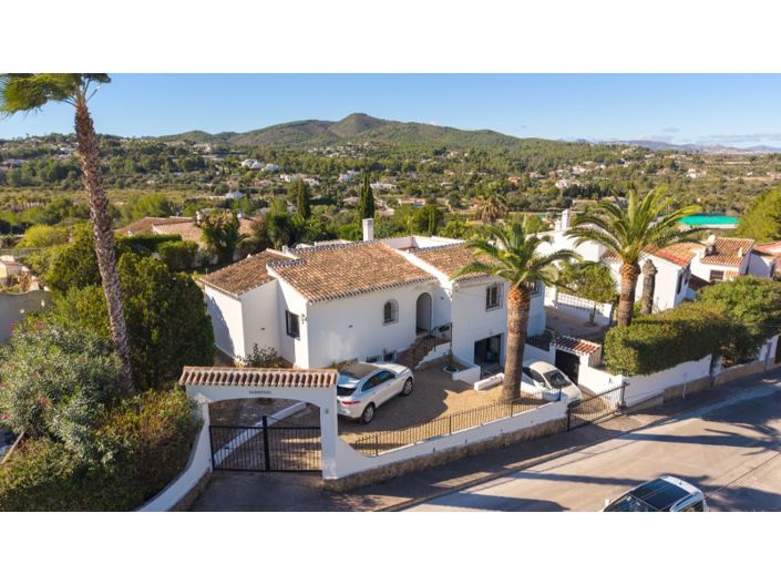 Image No.31-3 Bed Villa for sale