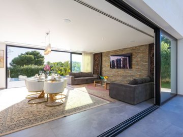 id5d88b901-0000-0500-0000-0000183429e9