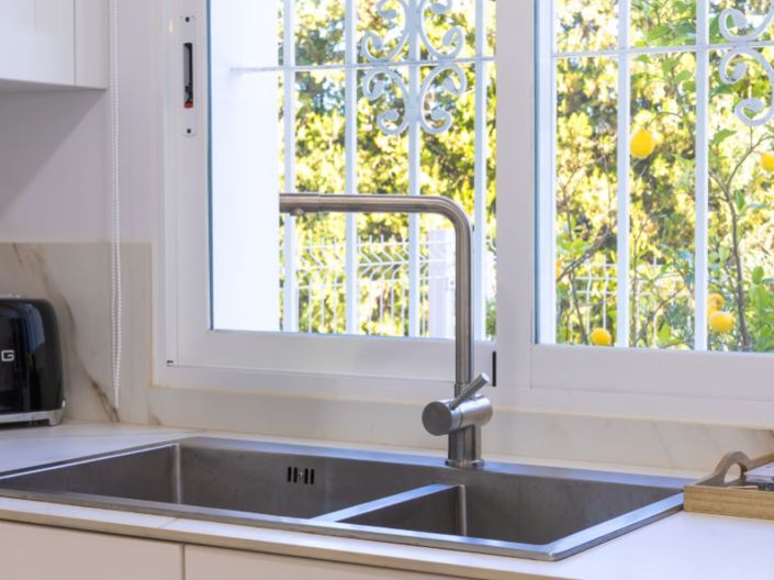 Image No.20-2 Bed House for sale