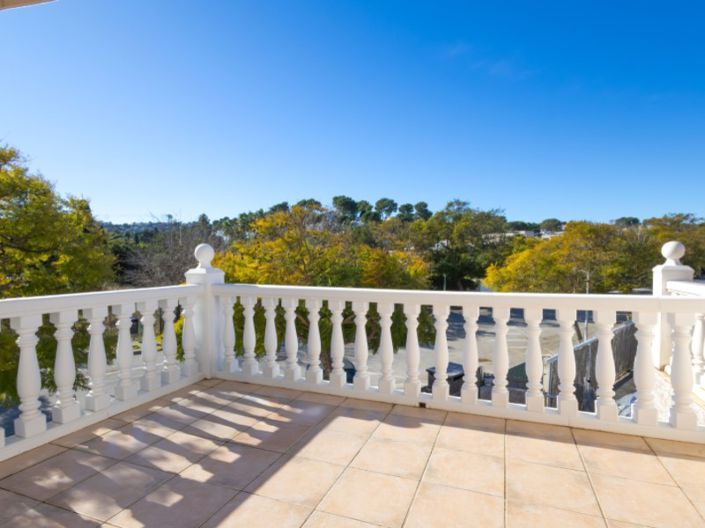 Image No.26-2 Bed House for sale