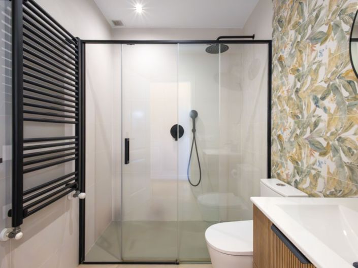 Image No.33-2 Bed House for sale