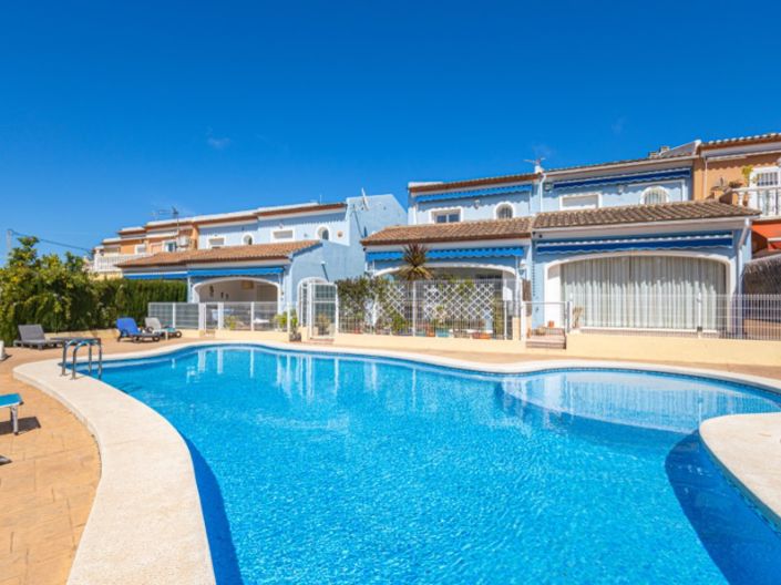 Image No.40-2 Bed House for sale