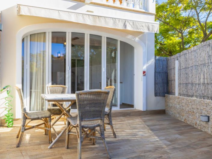 Image No.9-2 Bed House for sale