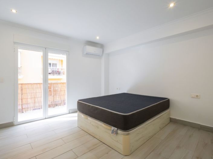 Image No.15-3 Bed Apartment for sale