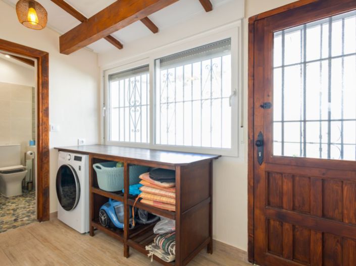 Image No.27-4 Bed Villa for sale