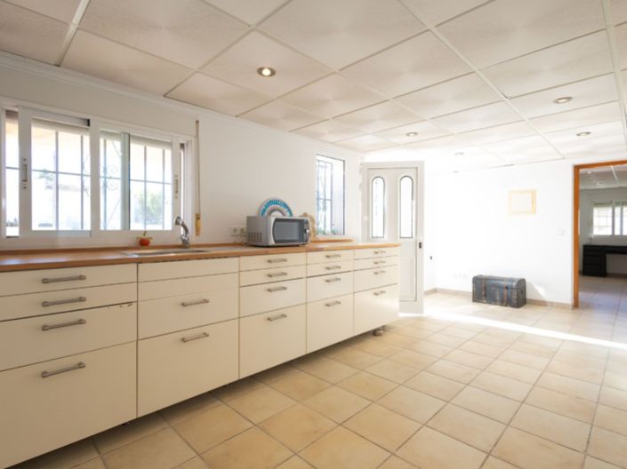 Image No.49-4 Bed Villa for sale