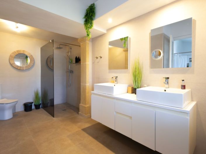 Image No.26-4 Bed Villa for sale