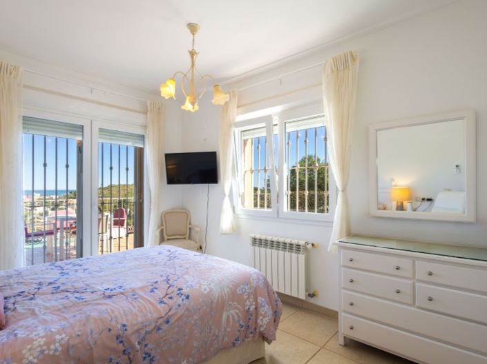 Image No.27-4 Bed Villa for sale