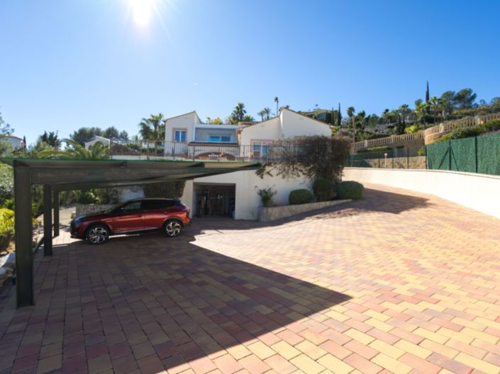 Image No.46-4 Bed Villa for sale