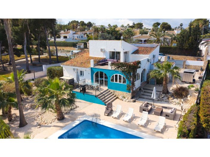 Image No.2-Villa de 4 chambres à vendre à Javea