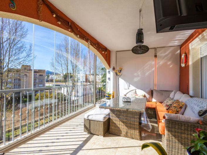 Image No.10-4 Bed Apartment for sale