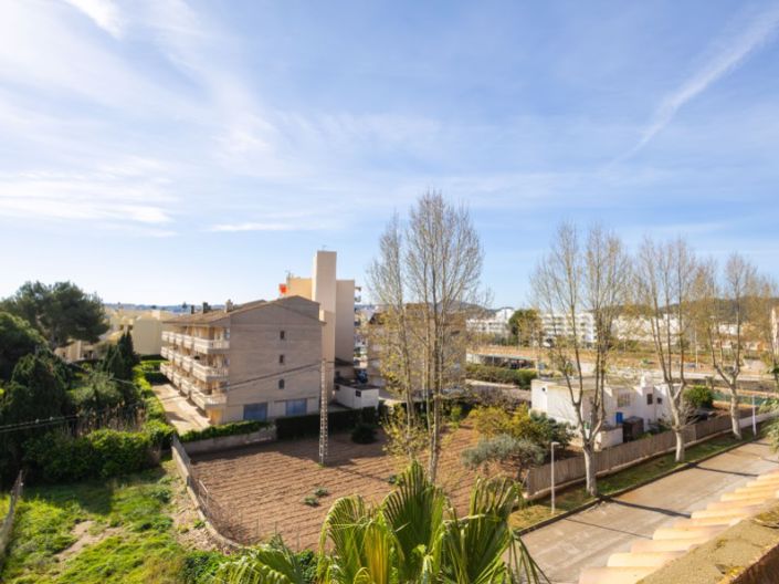 Image No.35-4 Bed Apartment for sale