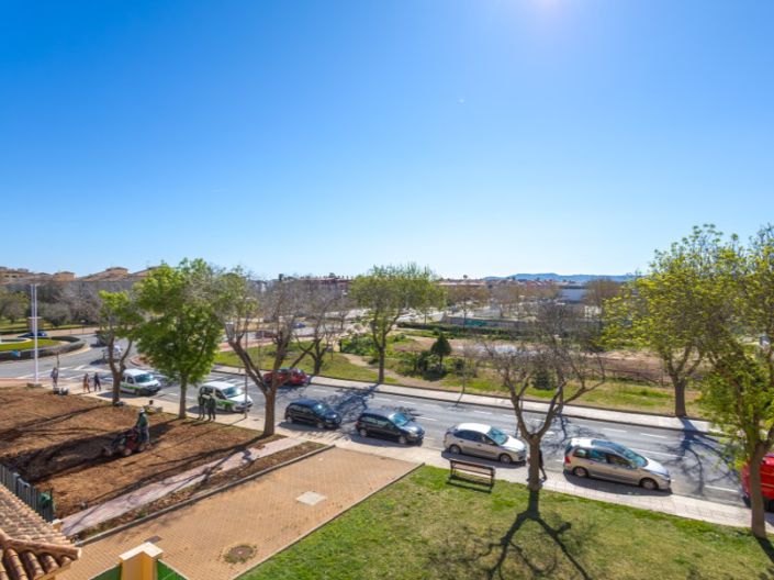 Image No.10-2 Bed Apartment for sale