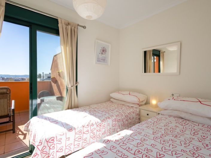 Image No.28-2 Bed Apartment for sale